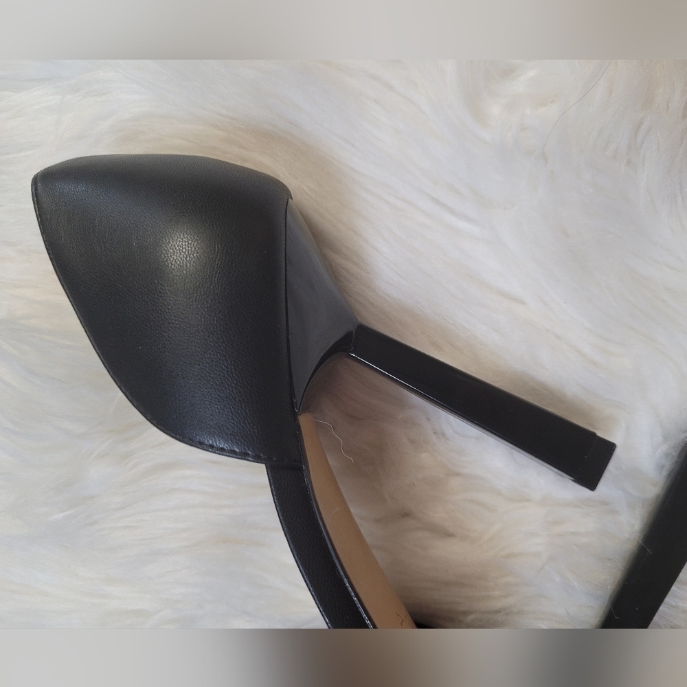 Elegant Black Women's Heels - Picture 8 of 9